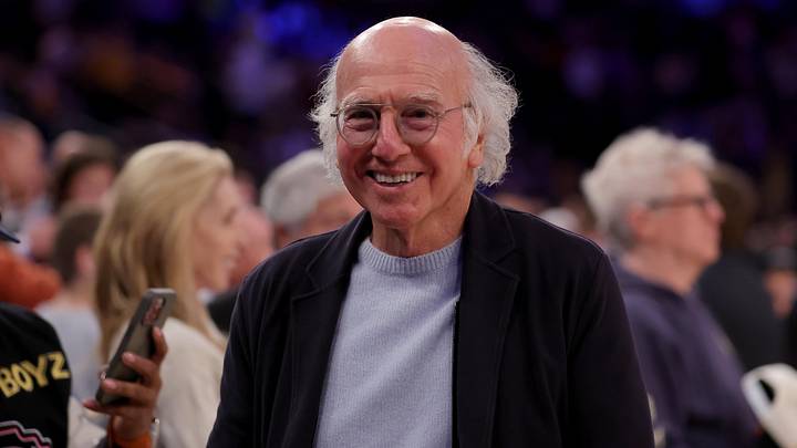 Larry David is a longtime Knicks fan. Larry David is a longtime Knicks fan.