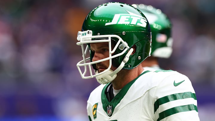 Oct 6, 2024; Tottenham, ENG; New York Jets Special Teams Thomas Morstead (6) during a practice session for the match against Minnesota Vikings at Tottenham Hotspur Stadium. Mandatory Credit: Shaun Brooks-Imagn Images