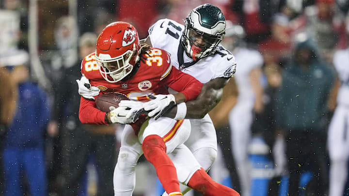 Three Eagles players are reportedly recruiting Chiefs CB L'Jarius Sneed. 