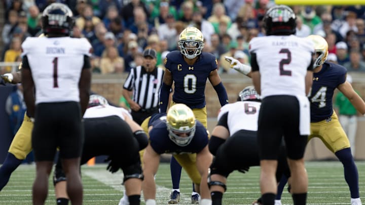 Notre Dame safety Xavier Watts (0) waits for the snao during a NCAA college football game between Notre Dame and Northern Illinois at Notre Dame Stadium on Saturday, Sept. 7, 2024, in South Bend.
