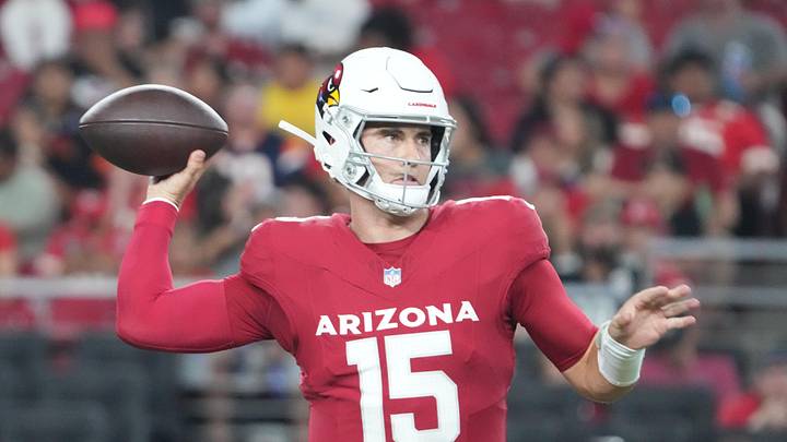 Aug 9, 2025; Glendale, Arizona, USA; Arizona Cardinals quarterback Clayton Tune (15) passes against the Kansas City Chiefs during the second half at State Farm Stadium. Mandatory Credit: Joe Camporeale-Imagn Images