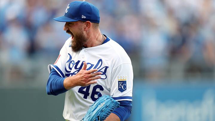 Minnesota Twins v Kansas City Royals Minnesota Twins v Kansas City Royals
