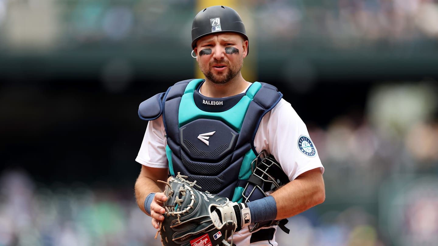 Mariners' Cal Raleigh has new skill to take his star power higher
