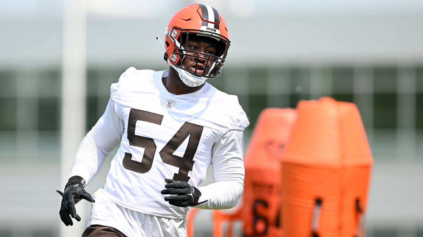 Ogbo Okoronkwo Clarifies Cryptic Post After Browns' Coach Firings