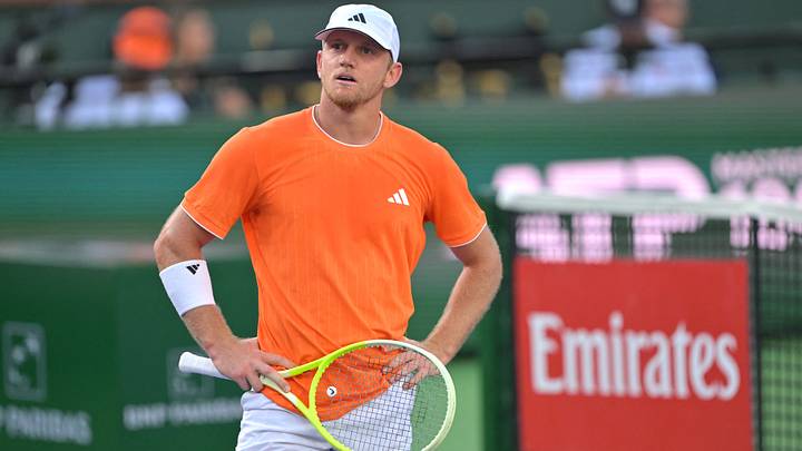 Mar 10, 2026; Indian Wells, CA, USA; Alejandro Davidovich Fokina (ESP) reacts after missing a shot during his fourth round match against Learner Tien (USA) in the BNP Paribas Open at the Indian Wells Tennis Garden. Mandatory Credit: Jayne Kamin-Oncea-Imagn Images Mar 10, 2026; Indian Wells, CA, USA; Alejandro Davidovich Fokina (ESP) reacts after missing a shot during his fourth round match against Learner Tien (USA) in the BNP Paribas Open at the Indian Wells Tennis Garden. Mandatory Credit: Jayne Kamin-Oncea-Imagn Images