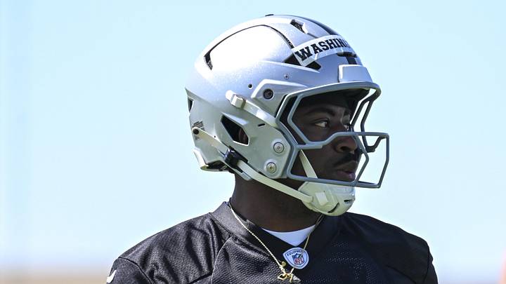 May 2, 2026; Henderson, NV, USA; Las Vegas Raiders running back Mike Washington Jr. (30) warms up during a Rookie Minicamp at Intermountain Health Performance Center. Mandatory Credit: Candice Ward-Imagn Images