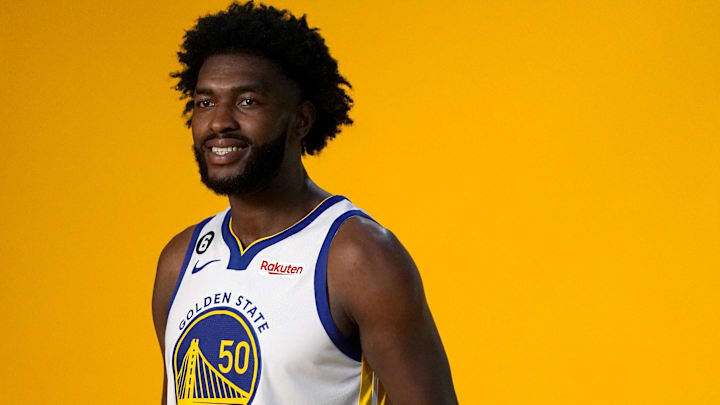 Trevion Williams busca ganarse un puesto en los Warriors