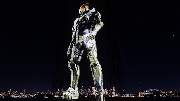 HALO's Master Chief drops in on Earth.