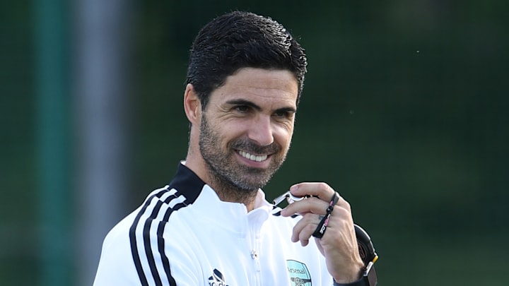 Mikel Arteta et Arsenal visent le titre en Premier League