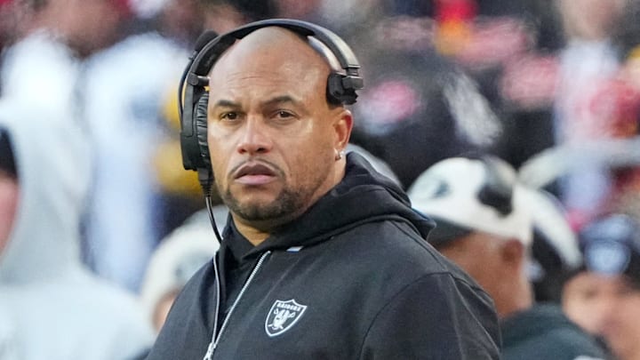 Nov 29, 2024; Kansas City, Missouri, USA; Las Vegas Raiders head coach Antonio Pierce watches play against the Kansas City Chiefs during the second half at GEHA Field at Arrowhead Stadium. Mandatory Credit: Denny Medley-Imagn Images Nov 29, 2024; Kansas City, Missouri, USA; Las Vegas Raiders head coach Antonio Pierce watches play against the Kansas City Chiefs during the second half at GEHA Field at Arrowhead Stadium. Mandatory Credit: Denny Medley-Imagn Images