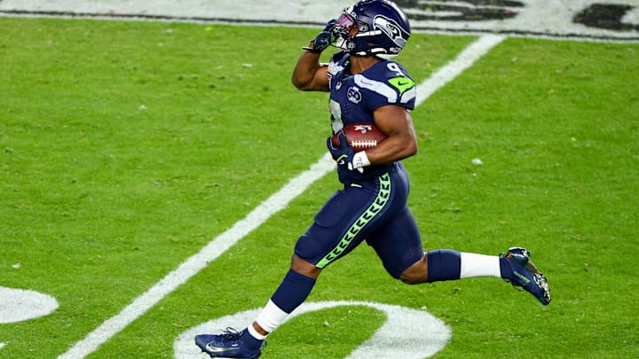 Kenneth Walker III won Super Bowl MVP with his dad in attendance. 