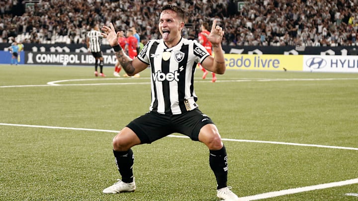 Equope ganhou da Universidad de Chile no Nilton Santos