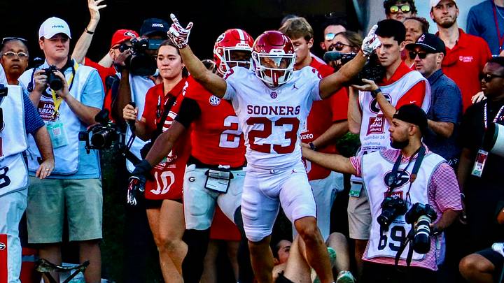 Oklahoma defensive back Eli Bowen celebrates after breaking up a pass against Georgia. Oklahoma defensive back Eli Bowen celebrates after breaking up a pass against Georgia.