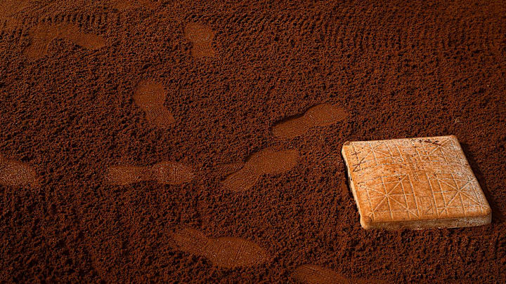 A Katy, Texas youth baseball coach was shot by what authorities believe may have been random bullets from nearby hunters just as a youth baseball game was to begin in Katy on Sunday morning. .