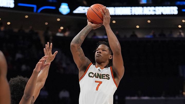 Mar 12, 2026; Charlotte, NC, USA; Miami (FL) Hurricanes forward Shelton Henderson (7) shoots a three point basket against the Louisville Cardinals during the first half at Spectrum Center. Mandatory Credit: Jim Dedmon-Imagn Images Mar 12, 2026; Charlotte, NC, USA; Miami (FL) Hurricanes forward Shelton Henderson (7) shoots a three point basket against the Louisville Cardinals during the first half at Spectrum Center. Mandatory Credit: Jim Dedmon-Imagn Images