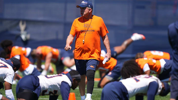 Jun 10, 2025; Denver, CO, USA; Denver Broncos head coach Sean Payton during minicamp at Broncos Park Powered by CommonSpirit. Jun 10, 2025; Denver, CO, USA; Denver Broncos head coach Sean Payton during minicamp at Broncos Park Powered by CommonSpirit.