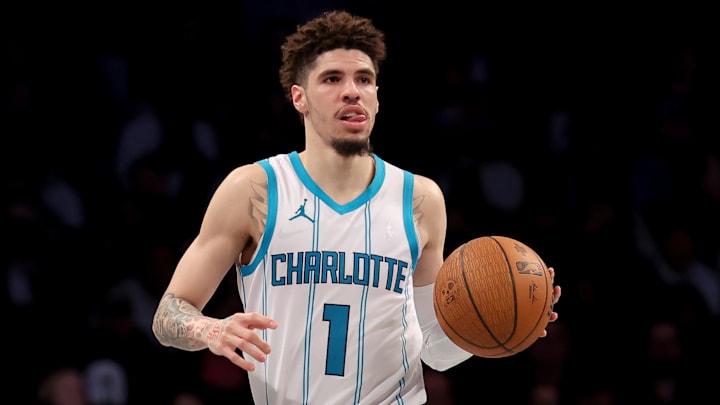 Charlotte Hornets guard LaMelo Ball is a solid prop target tonight.