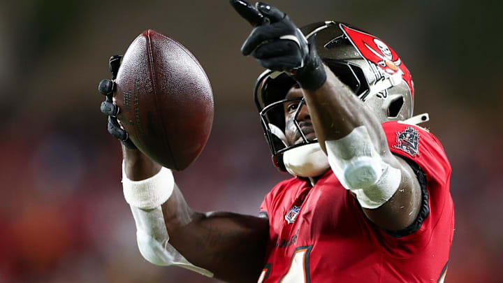 Oct 21, 2024; Tampa, Florida, USA; Tampa Bay Buccaneers wide receiver Chris Godwin (14) celebrates a first down against the Baltimore Ravens in the second quarter at Raymond James Stadium. Mandatory Credit: Nathan Ray Seebeck-Imagn Images Oct 21, 2024; Tampa, Florida, USA; Tampa Bay Buccaneers wide receiver Chris Godwin (14) celebrates a first down against the Baltimore Ravens in the second quarter at Raymond James Stadium. Mandatory Credit: Nathan Ray Seebeck-Imagn Images