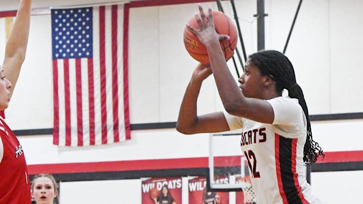 Northwestern junior Makayla Presser-Palmer.