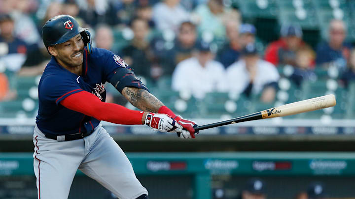 Carlos Correa sigue sin hacer oficial su contrato