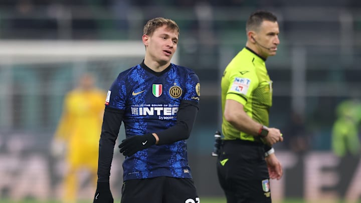 Nicolò Barella e Daniele Doveri Nicolò Barella e Daniele Doveri