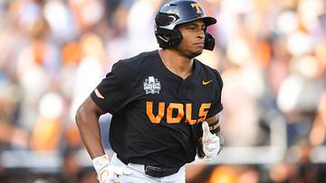 Tennessee Leads NCAA with 806 Home Runs, Eyes Championship
