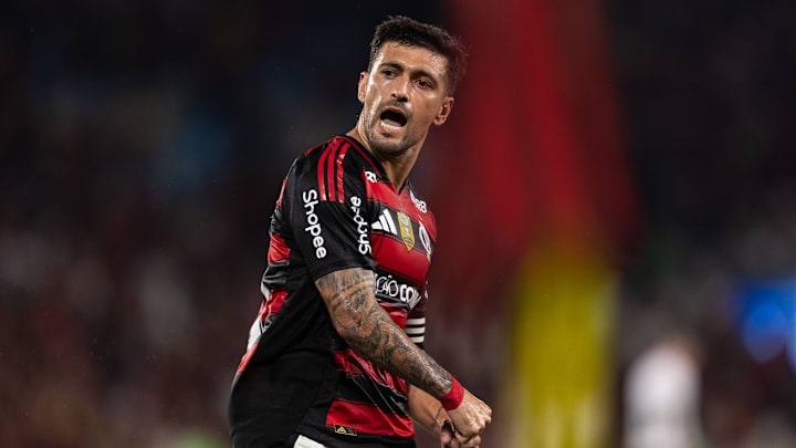Arrascaeta vive temporada mágica pelo Flamengo Arrascaeta vive temporada mágica pelo Flamengo