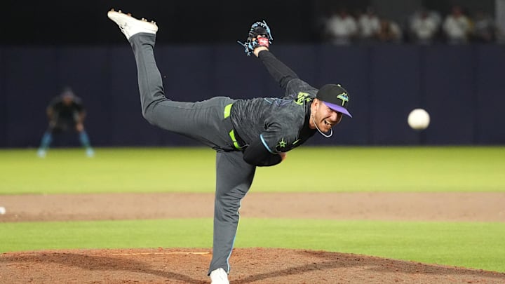 Apr 18, 2025; Tampa, Florida, USA; Tampa Bay Rays relief pitcher Hunter Bigge (43) throws a pitch against the New York Yankees during the ninth inning at George M. Steinbrenner Field. Mandatory Credit: Dave Nelson-Imagn Images