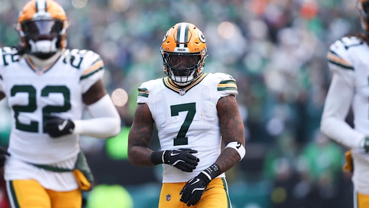 Jan 12, 2025; Philadelphia, Pennsylvania, USA; Green Bay Packers linebacker Quay Walker (7) before action against the Philadelphia Eagles in an NFC wild card game at Lincoln Financial Field. Mandatory Credit: Bill Streicher-Imagn Images Jan 12, 2025; Philadelphia, Pennsylvania, USA; Green Bay Packers linebacker Quay Walker (7) before action against the Philadelphia Eagles in an NFC wild card game at Lincoln Financial Field. Mandatory Credit: Bill Streicher-Imagn Images