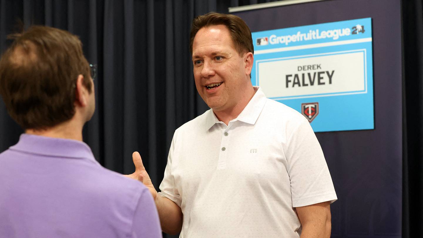 Photo: risingapple.com Mets Close to Hiring Derek Falvey for Front-Office Role