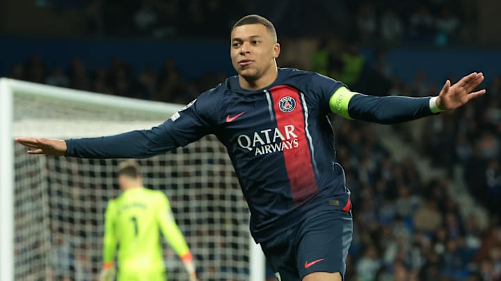 Le Paris Saint-Germain de Kylian Mbappé écarte la Real Sociedad et rejoint les quarts de finale de la Ligue des Champions. Le Paris Saint-Germain de Kylian Mbappé écarte la Real Sociedad et rejoint les quarts de finale de la Ligue des Champions.