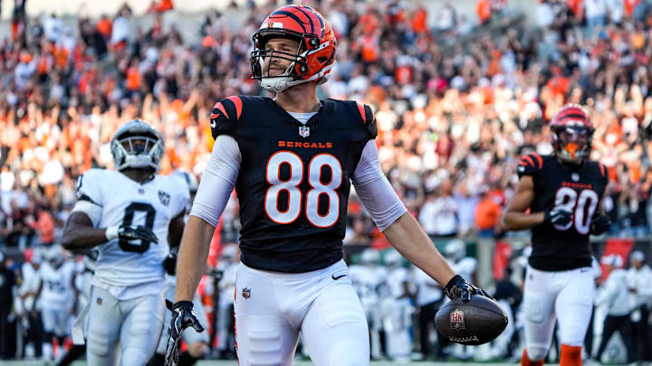 Bengals tight end Mike Gesicki caught five of his six targets for 100 yards and two touchdowns on Sunday against the Raiders. Bengals tight end Mike Gesicki caught five of his six targets for 100 yards and two touchdowns on Sunday against the Raiders.