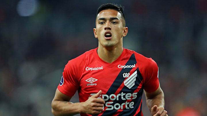 Cuello finalizou 2024 em alta no Athletico-PR Cuello finalizou 2024 em alta no Athletico-PR