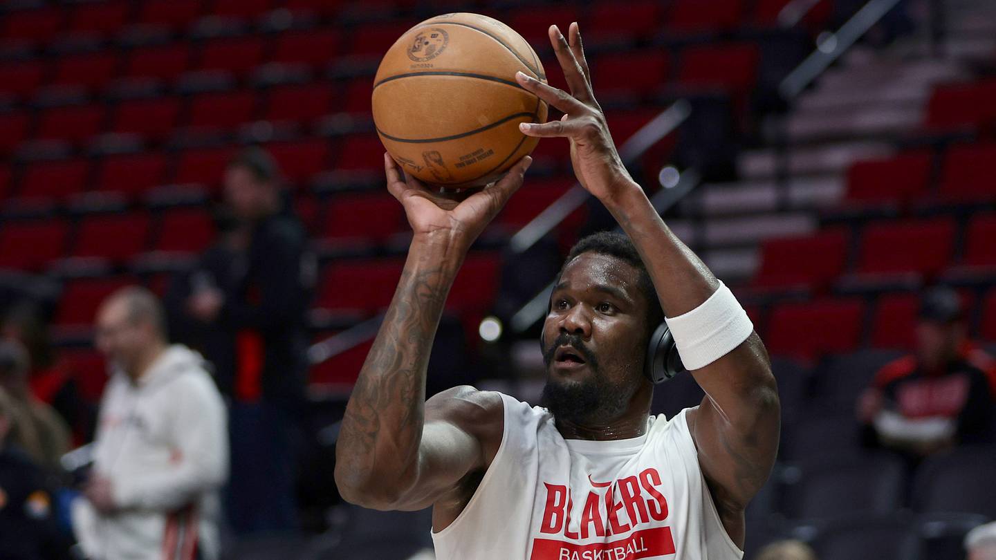 deandre ayton net worth 2021 - Ilustrasi 2