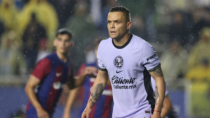 América no quiere desprenderse de Jonathan Rodríguez