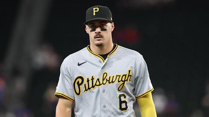 Apr 23, 2026; Arlington, Texas, USA; Pittsburgh Pirates shortstop Konnor Griffin (6) warms up before the game against the Texas Rangers at Globe Life Field. Mandatory Credit: Kevin Jairaj-Imagn Images