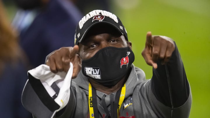 Feb 7, 2021; Tampa, FL, USA; Tampa Bay Buccaneers defensive coordinator Todd Bowles celebrates after defeating the Kansas City Chiefs in Super Bowl LV at Raymond James Stadium. Mandatory Credit: Mark J. Rebilas-Imagn Images Feb 7, 2021; Tampa, FL, USA; Tampa Bay Buccaneers defensive coordinator Todd Bowles celebrates after defeating the Kansas City Chiefs in Super Bowl LV at Raymond James Stadium. Mandatory Credit: Mark J. Rebilas-Imagn Images
