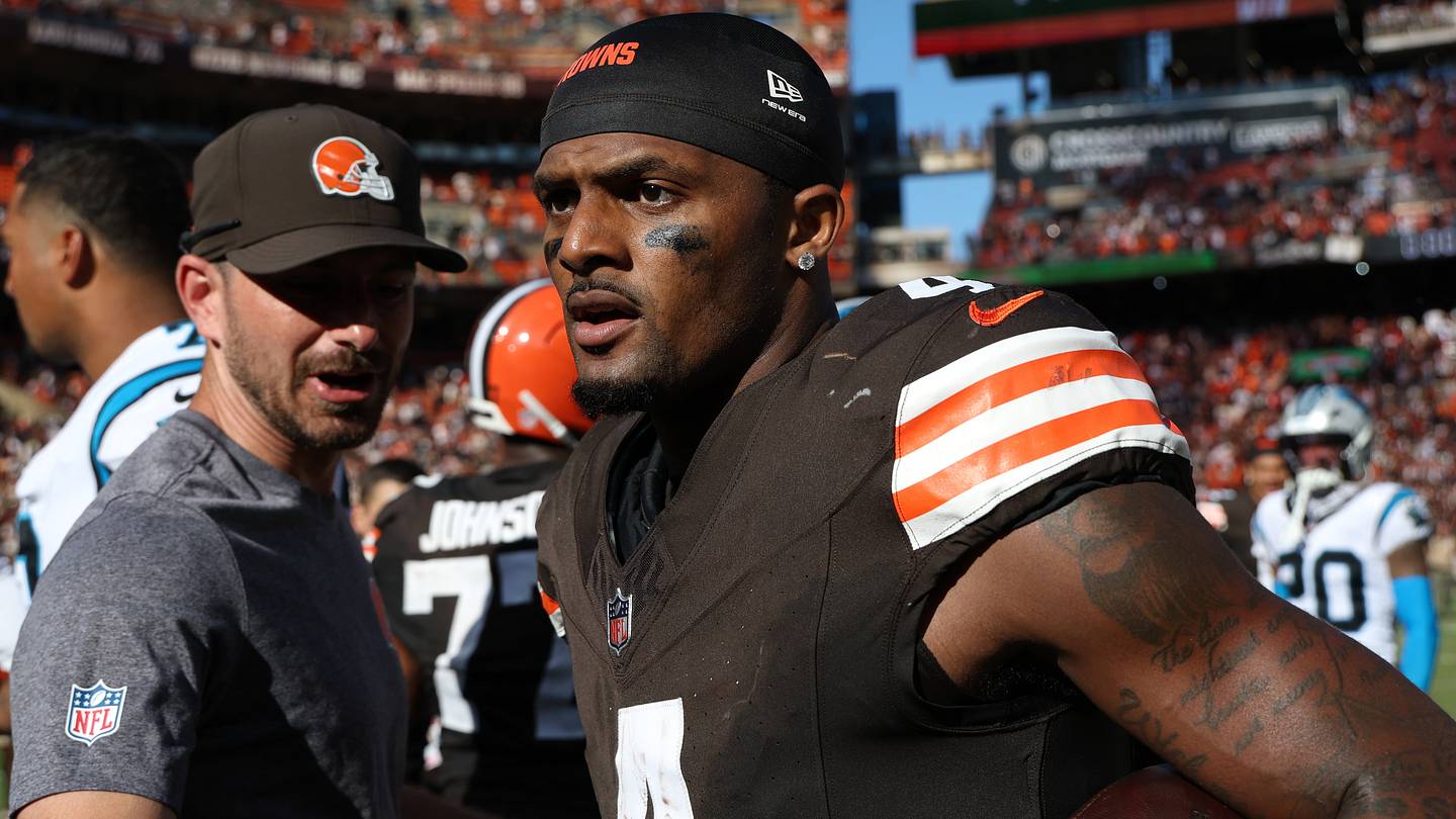 Deshaun Watson Rebuilding His Reputation, Not Just on the Field but With Browns Fans