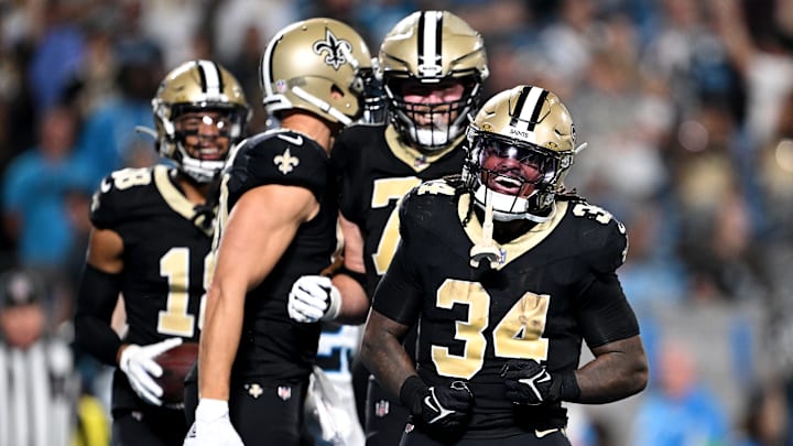 Tony Jones Jr., New Orleans Saints