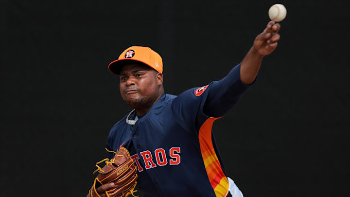 Feb 14, 2025; West Palm Beach, FL, USA; Houston Astros starting pitcher Framber Valdez (59) pitches during a spring training workout at CACTI Park of the Palm Beaches. Feb 14, 2025; West Palm Beach, FL, USA; Houston Astros starting pitcher Framber Valdez (59) pitches during a spring training workout at CACTI Park of the Palm Beaches.