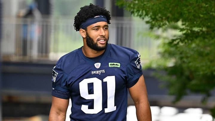 Jun 9, 2025; Foxborough, MA, USA; New England Patriots edge Elijah Ponder (91) walks to the practice fields at Gillette Stadium. Mandatory Credit: Eric Canha-Imagn Images Jun 9, 2025; Foxborough, MA, USA; New England Patriots edge Elijah Ponder (91) walks to the practice fields at Gillette Stadium. Mandatory Credit: Eric Canha-Imagn Images