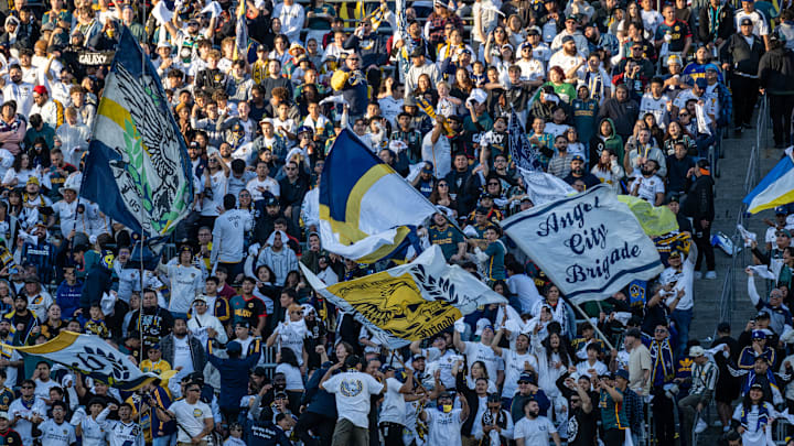 LA Galaxy v Minnesota United - Conference Semifinal