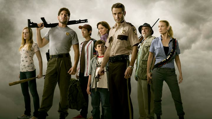 Amy (Emma Bell), Shane Walsh (Jon Bernthal), Glenn (Steven Yeun), Carl Grimes (Chandler Riggs), Lori Grimes (Sarah Wayne Callies), Rick Grimes (Andrew Lincoln), Dale (Jeffrey DeMunn) and Andrea (Laurie Holden) - The Walking Dead - Season 1 - Photo Credit: Matthew Welch / AMC