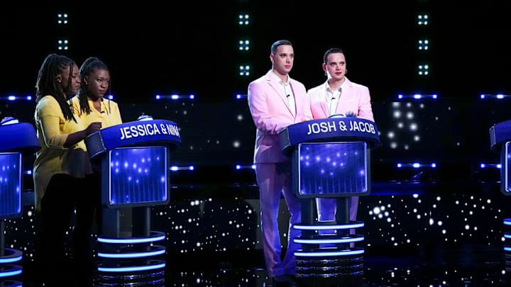 WEAKEST LINK -- "The Twins Edition" -- Pictured: (l-r) Jessica & Nina Bald, Joshua & Jacob Kelley --