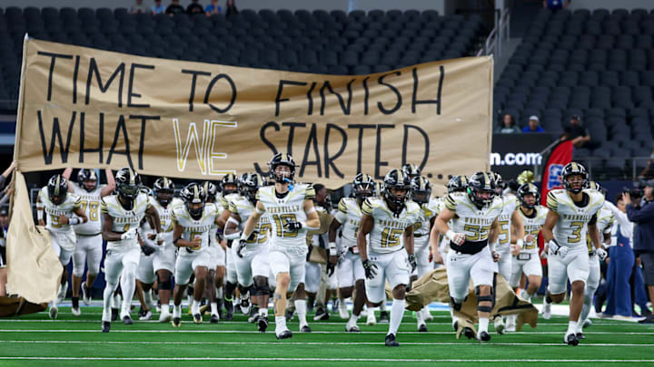 Woodville was in the Class 3A Division II finals last year, but got knocked out of the playoffs in the area round this year. 