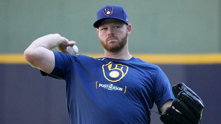 Brandon Woodruff throws some pitches before the Tuesday Milwaukee Brewers National League Wild Card playoff series at American Family Field in Milwaukee on Monday, Sept. 30, 2024. - Mike De Sisti / Milwaukee Journal Sentinel Brandon Woodruff throws some pitches before the Tuesday Milwaukee Brewers National League Wild Card playoff series at American Family Field in Milwaukee on Monday, Sept. 30, 2024. - Mike De Sisti / Milwaukee Journal Sentinel