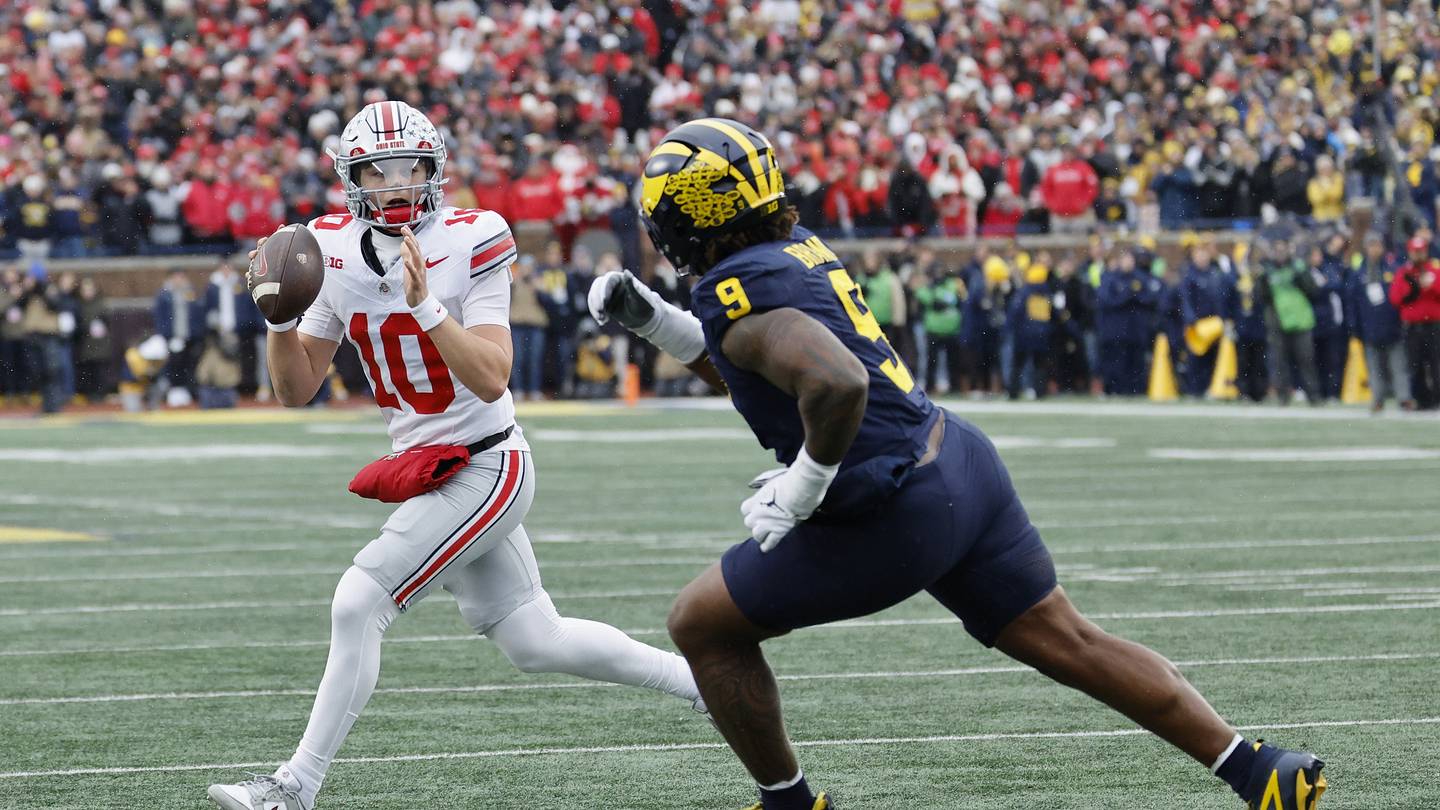 Michigan Will Have to Make Ohio State QB Julian Sayin 'Feel Pressure' in 2026