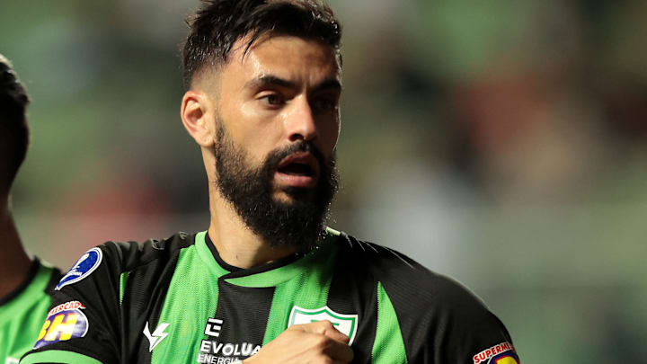 Mastriani, do América-MG, lidera a lista