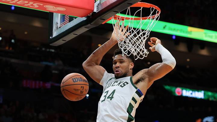 Mar 12, 2026; Miami, Florida, USA; Milwaukee Bucks forward Giannis Antetokounmpo (34) dunks against the Miami Heat during the second quarter at Kaseya Center. Mandatory Credit: Sam Navarro-Imagn Images Mar 12, 2026; Miami, Florida, USA; Milwaukee Bucks forward Giannis Antetokounmpo (34) dunks against the Miami Heat during the second quarter at Kaseya Center. Mandatory Credit: Sam Navarro-Imagn Images