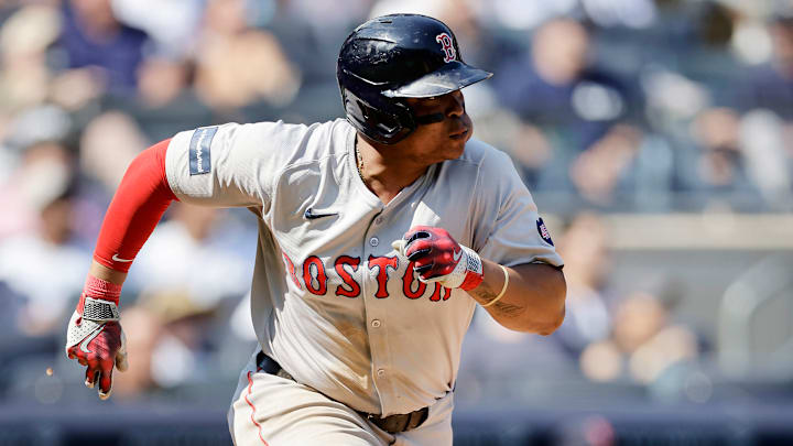 Boston no podrá cambiar a Rafael Devers de momento